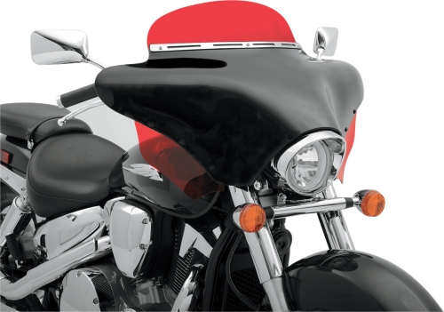 Batwing fairing outlet windshield